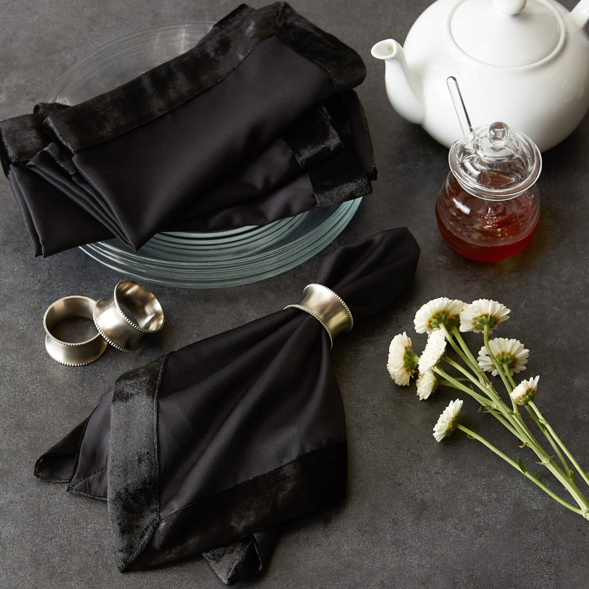 DII® Velvet Trimmed Oversized Napkin